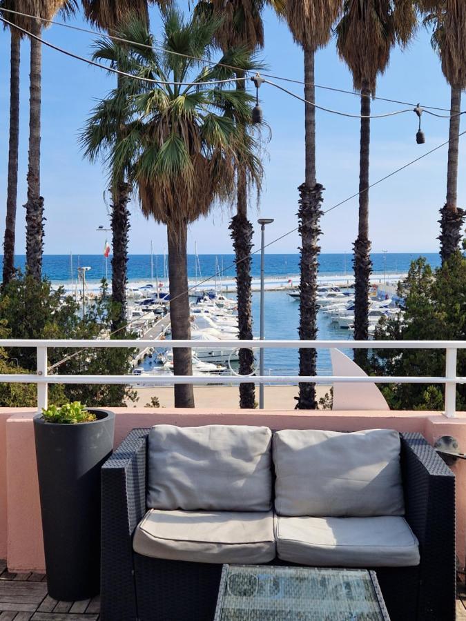 Vela Bianca H & R Hotel Diano Marina Exterior photo