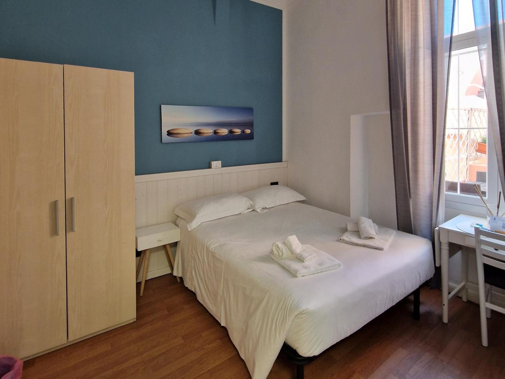 Vela Bianca H & R Hotel Diano Marina Room photo